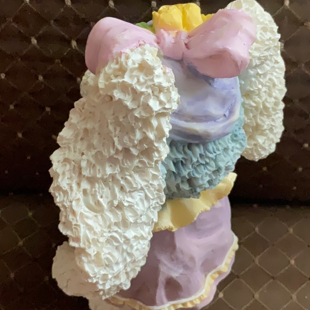 Vintage Rabbit Figurine - Picture 7 of 10